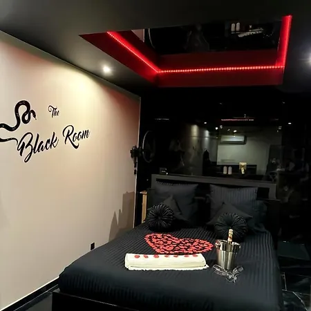 Romantique Room,salon Massage,mirroir,croix,parking Grenoble