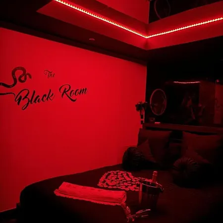 Romantique Room,salon Massage,mirroir,croix,parking Grenoble